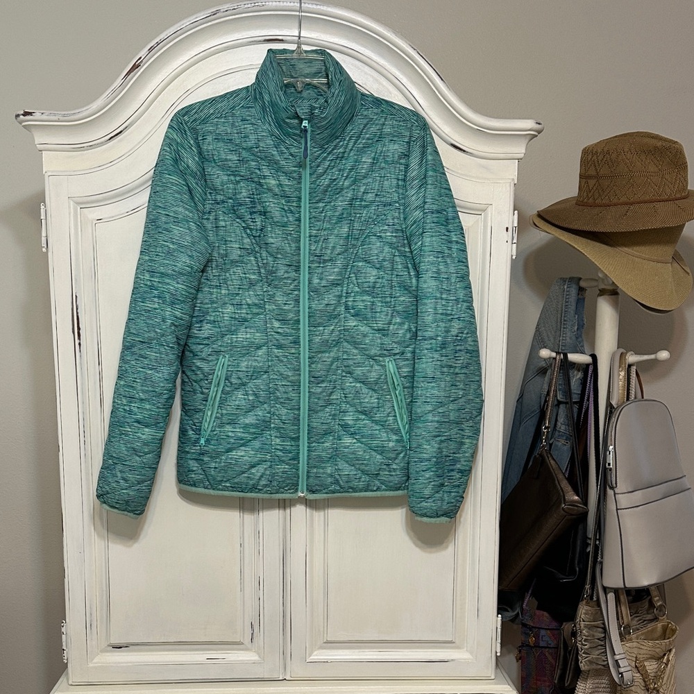 Tek Gear Women's Blue Quilted Puffer Jacket